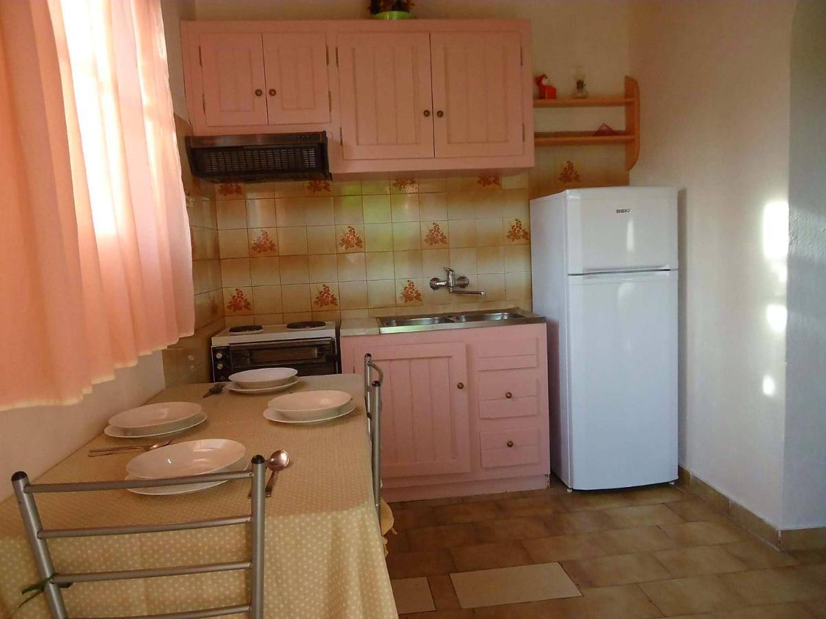Errika Apartment อิปโซส ภายนอก รูปภาพ